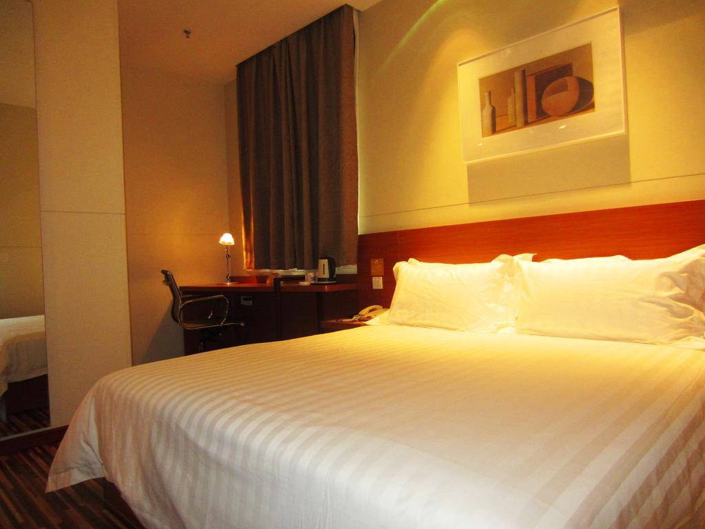 Goldmet Inn Changzhi Bayi Square Экстерьер фото