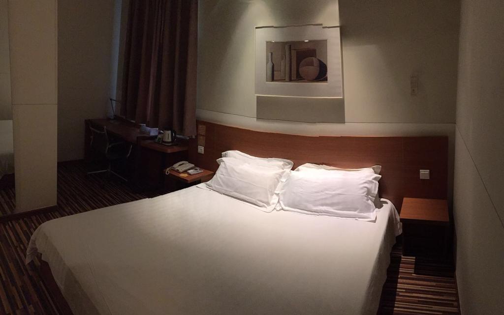 Goldmet Inn Changzhi Bayi Square Экстерьер фото