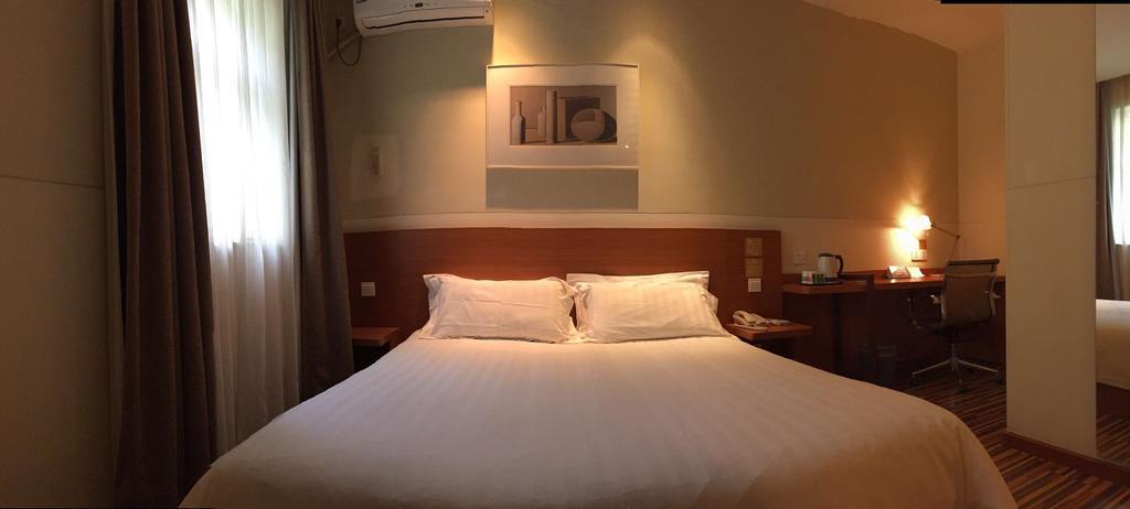 Goldmet Inn Changzhi Bayi Square Экстерьер фото